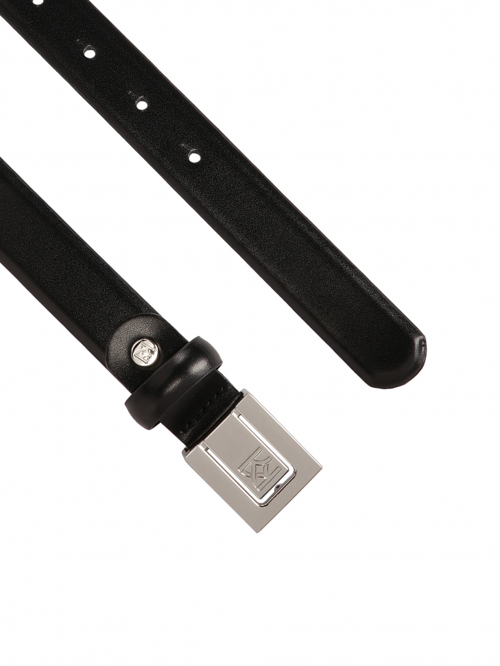 Czarny skórzany pasek z pełną klamrą