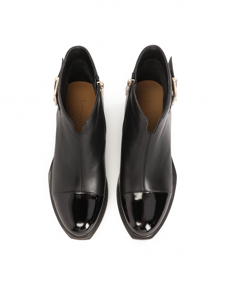 Skórzane botki na dwupoziomowym koturnie