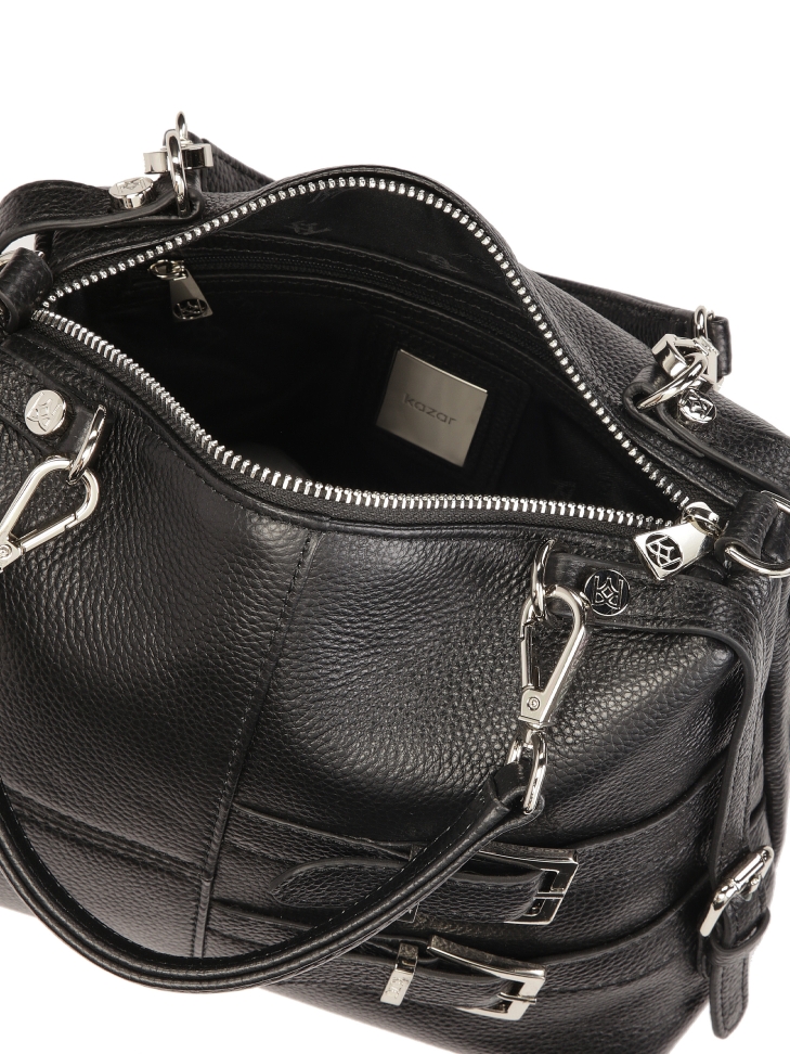 Czarna skórzana torebka z odpinanymi rączkami