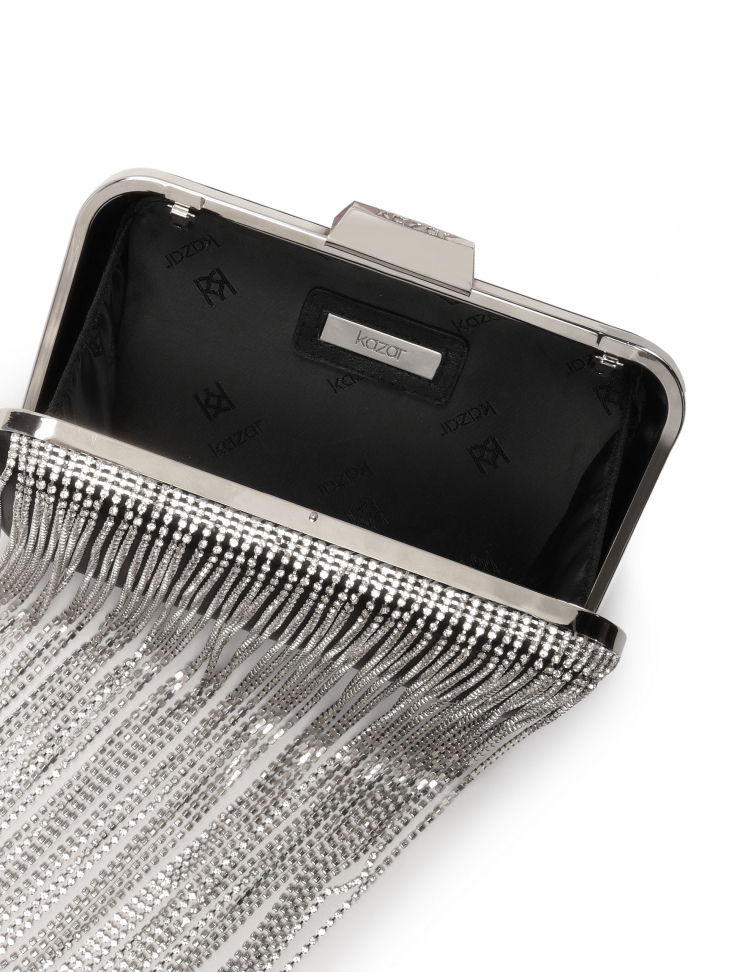 Sztywna torebka zdobiona sznurami cyrkonii