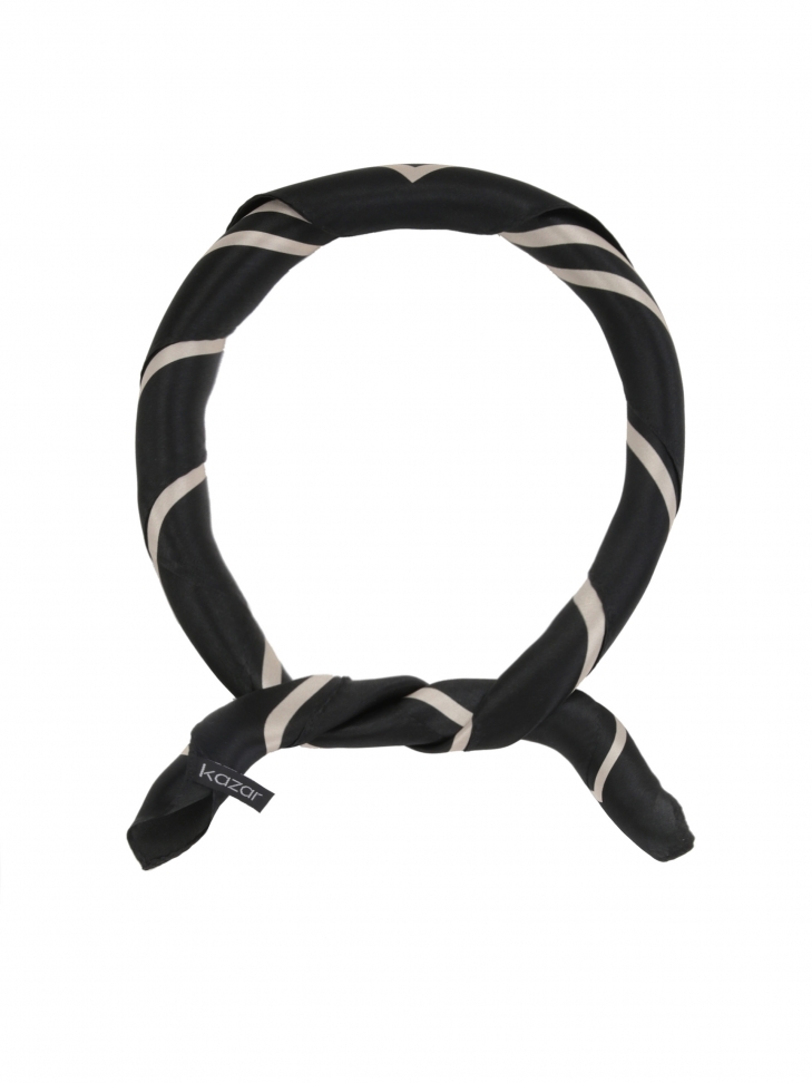 Czarno-beżowa apaszka damska