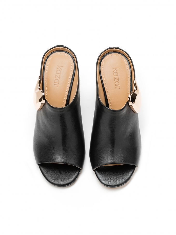 Czarne klapki damskie