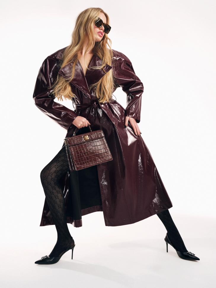 Czarne czółenka z wyciętą cholewką