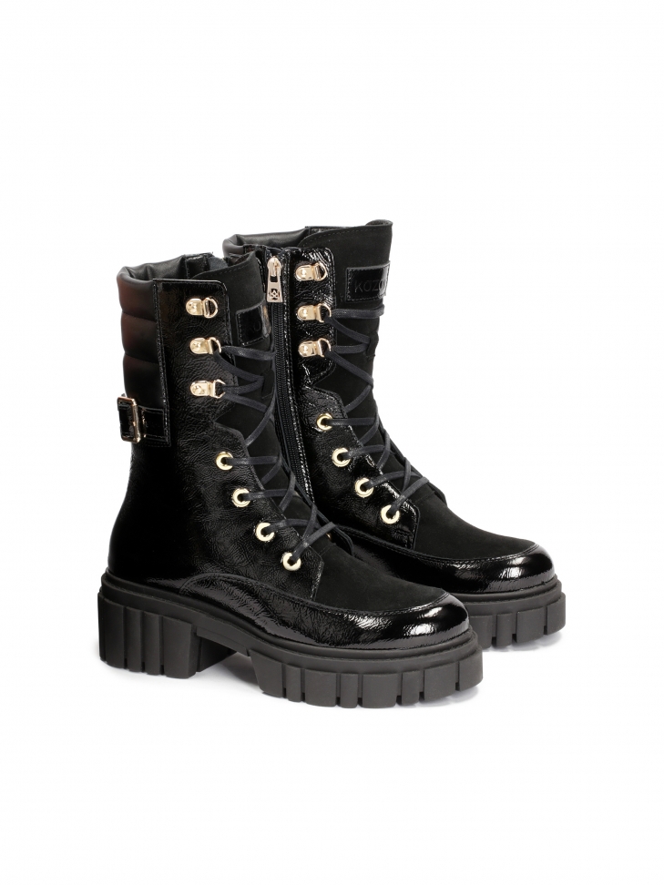 Trzewiki z wysoką cholewką i grubym obcasem