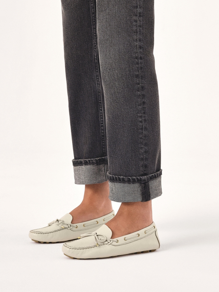 Wsuwane mokasyny z naturalnej skóry