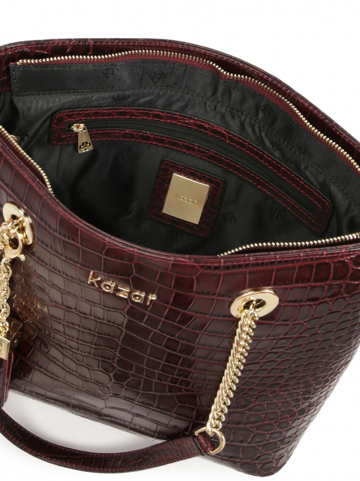 Bordowa błyszcząca torebka z tłoczonej skóry