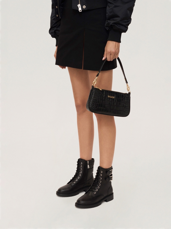 Klasyczne trzewiki damskie z metalowymi klamrami