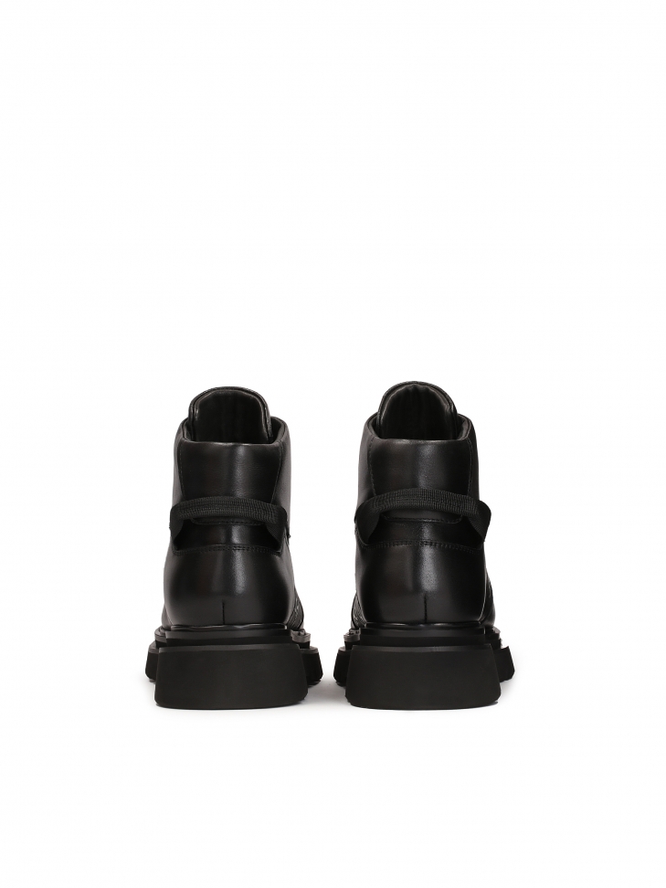 Skórzane czarne trzewiki męskie ze wstawkami w monogramy KAZAR