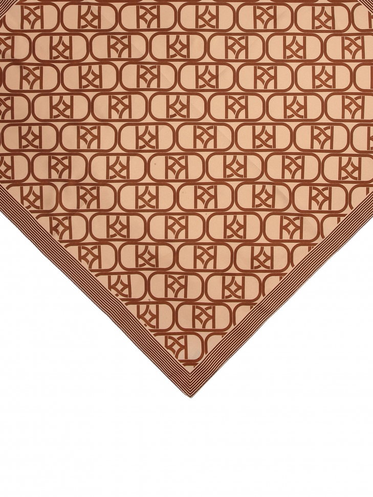 Kwadratowa jedwabna apaszka w neutralnym kolorze