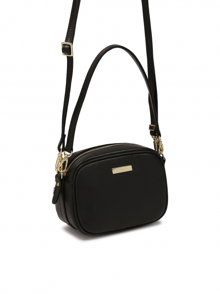 Mała czarna listonoszka z dwoma paskami