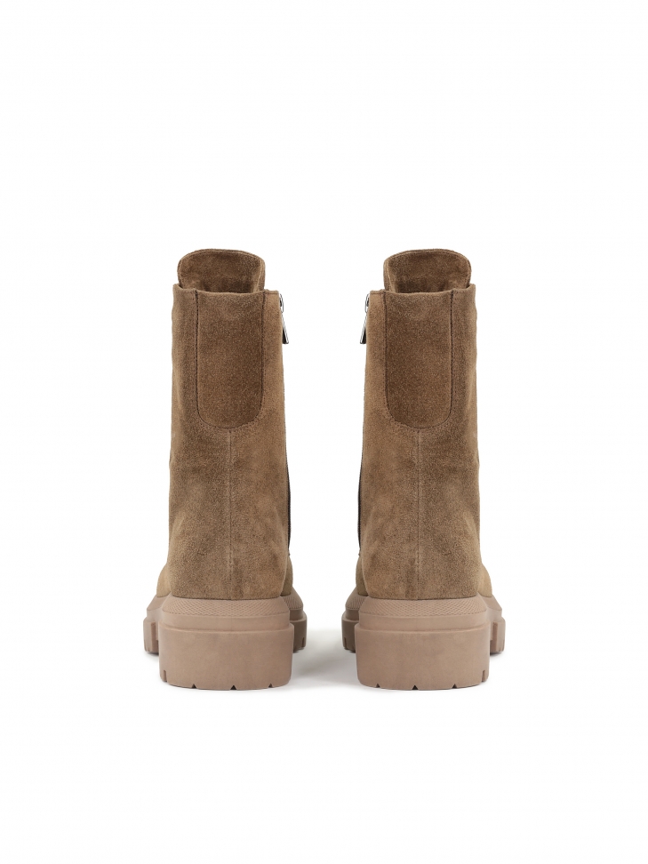 Ciemnobeżowe trzewiki damskie