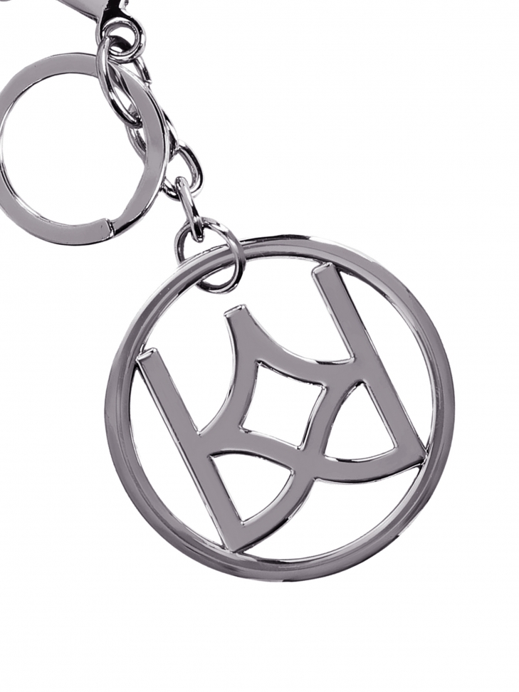 Elegancki brelok na klucze z monogramem KAZAR