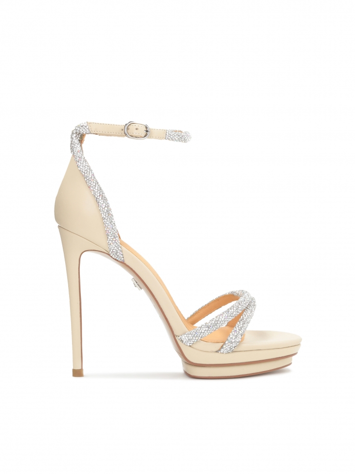 Zdobione cyrkoniami sandały ślubne na platformie i wysokim obcasie