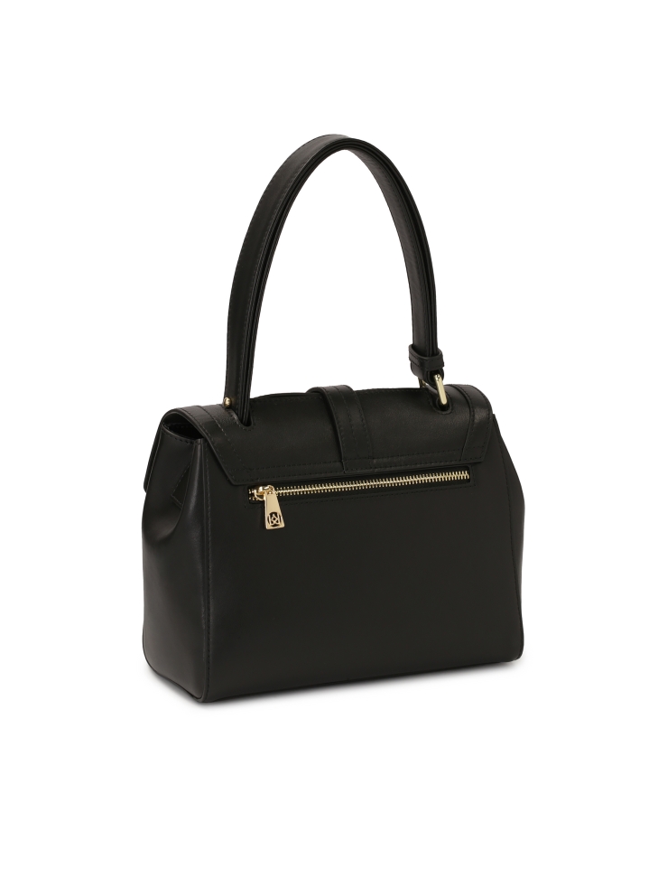 Czarna skórzana torebka z unikatową klapą