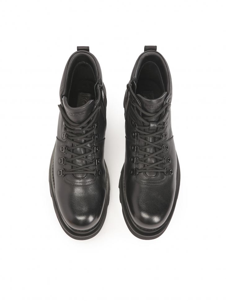 Czarne skórzane trzewik z ociepleniem