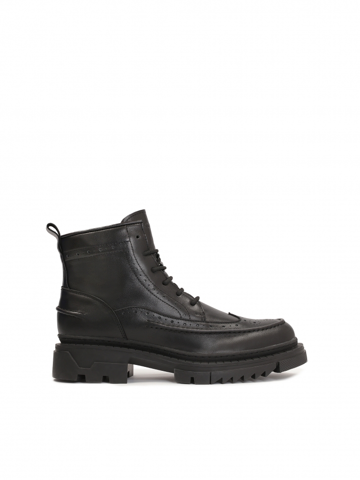 Wiązane trzewiki męskie z modnym zdobieniem