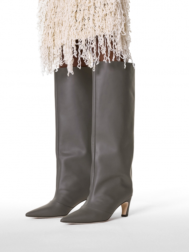 Szare kozaki na obcasie kitten heels