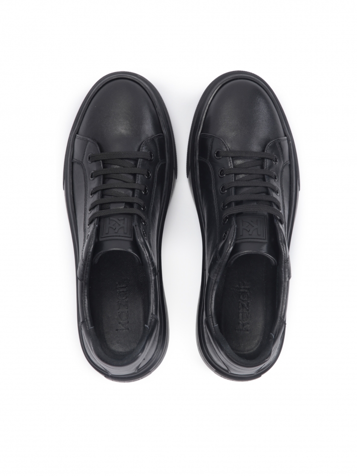 Czarne skórzane sneakersy męskie w monogramy KAZAR