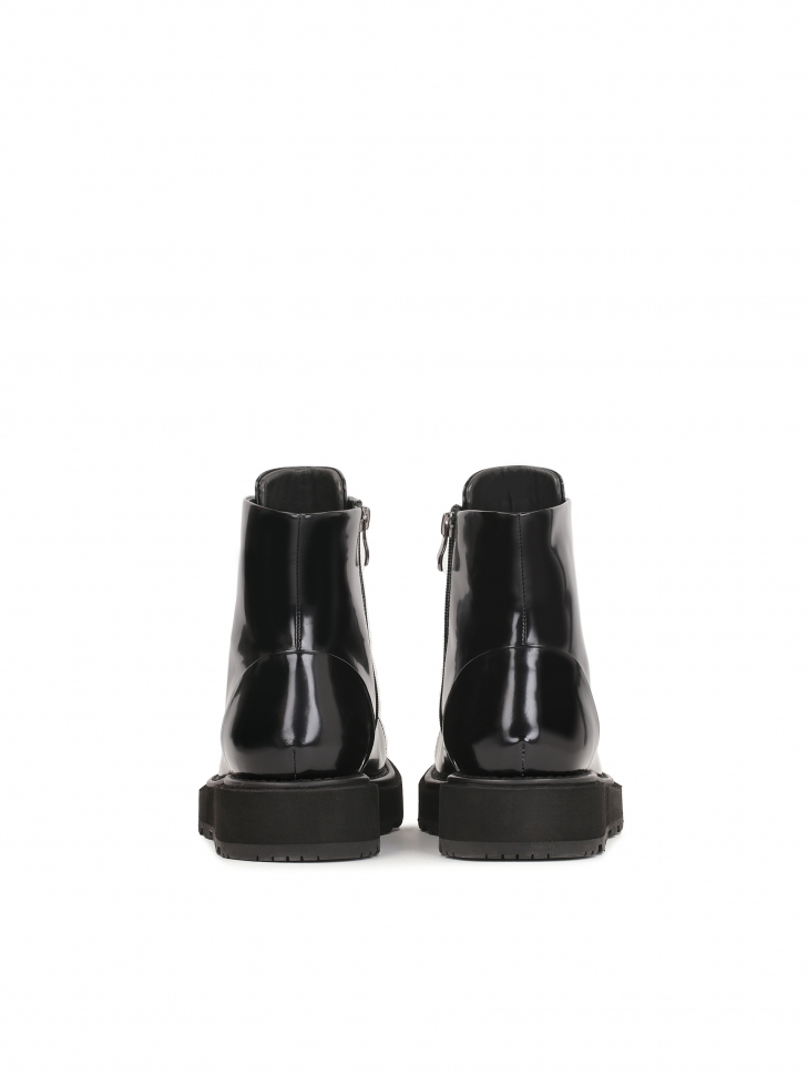 Sznurowane trzewiki męskie z grubą prostą podeszwą