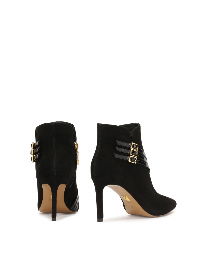 Zamszowe botki zdobione paskami