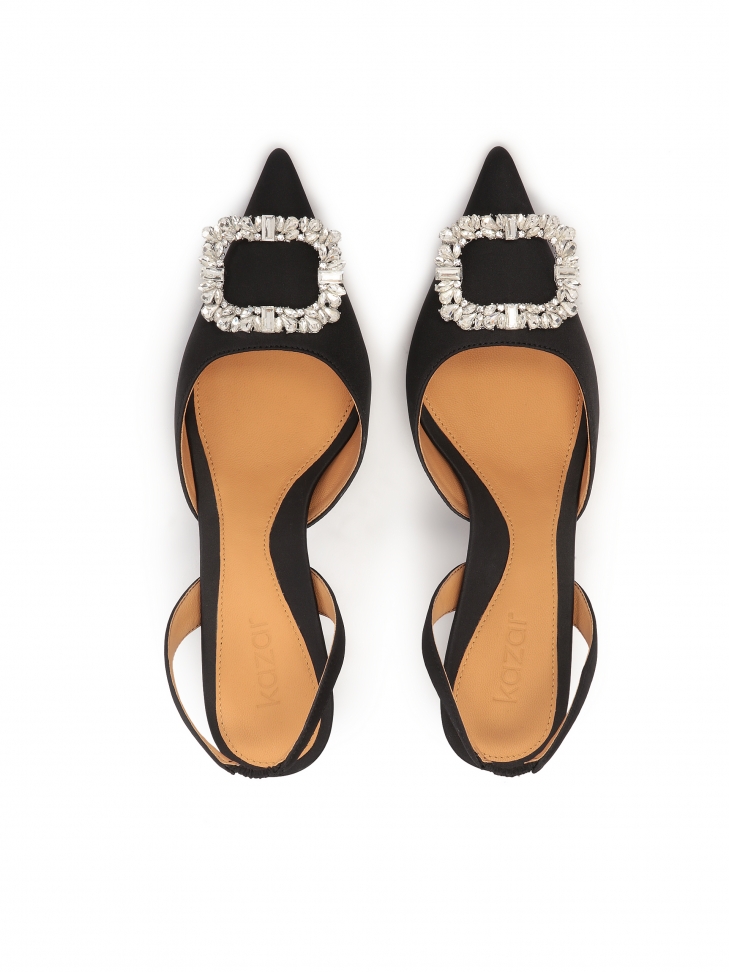 Czółenka z odytą piętą i biżuteryjną ozdobą