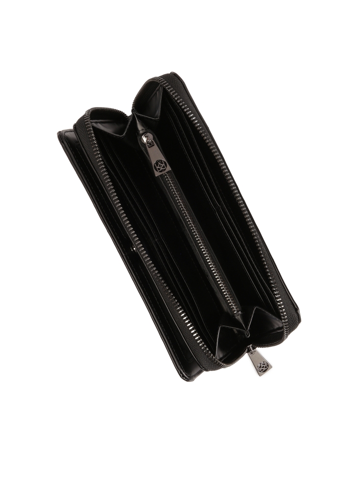 Pikowany czarny portfel z błyszczącej skóry