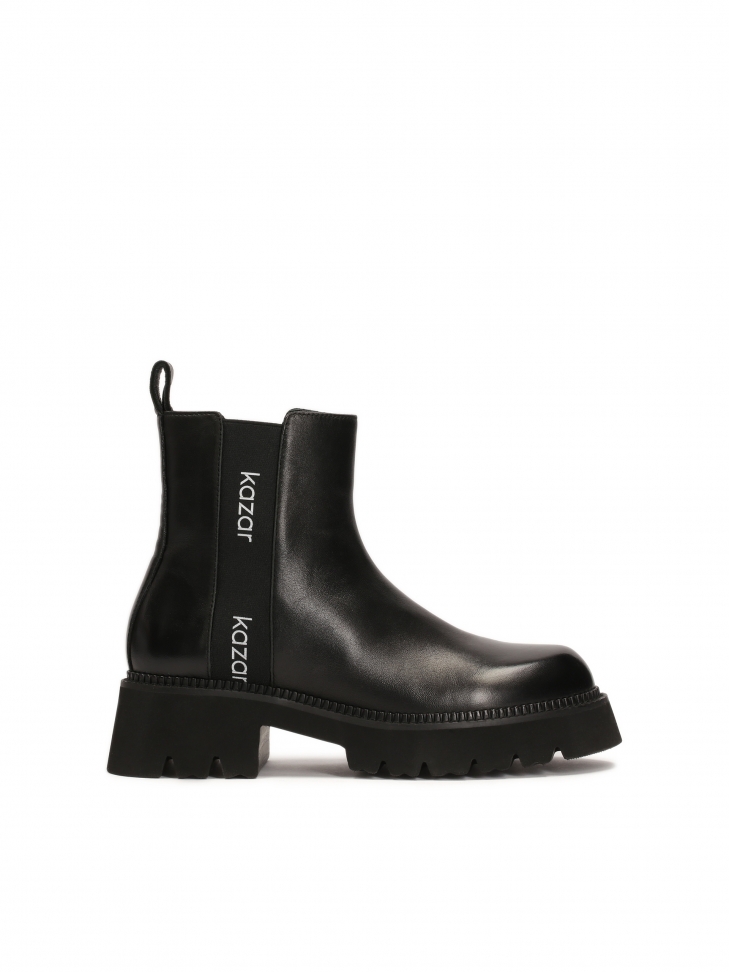 Skórzane chelsea boots na traktorowej podeszwie