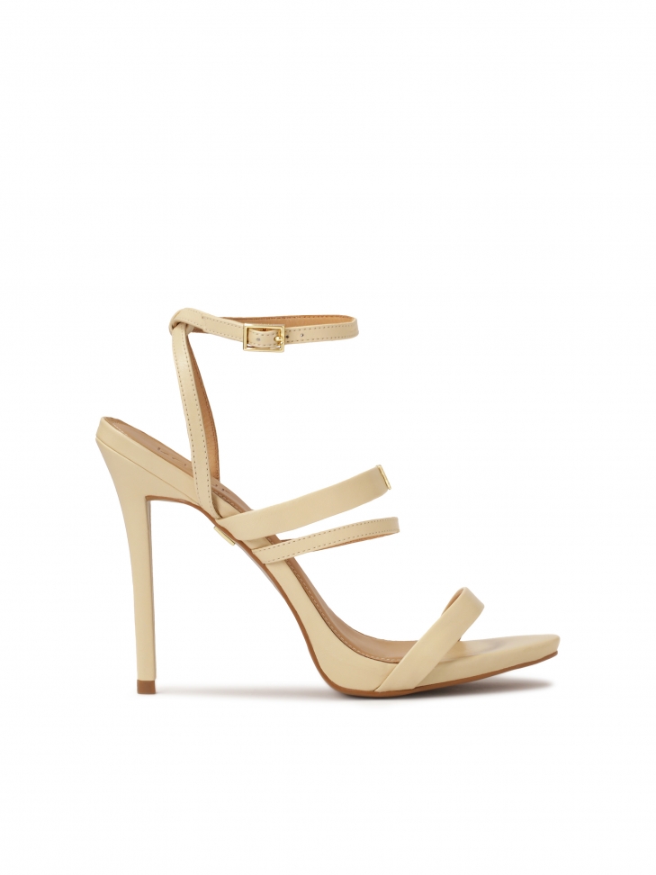 Sandały ze skóry na wysokim obcasie