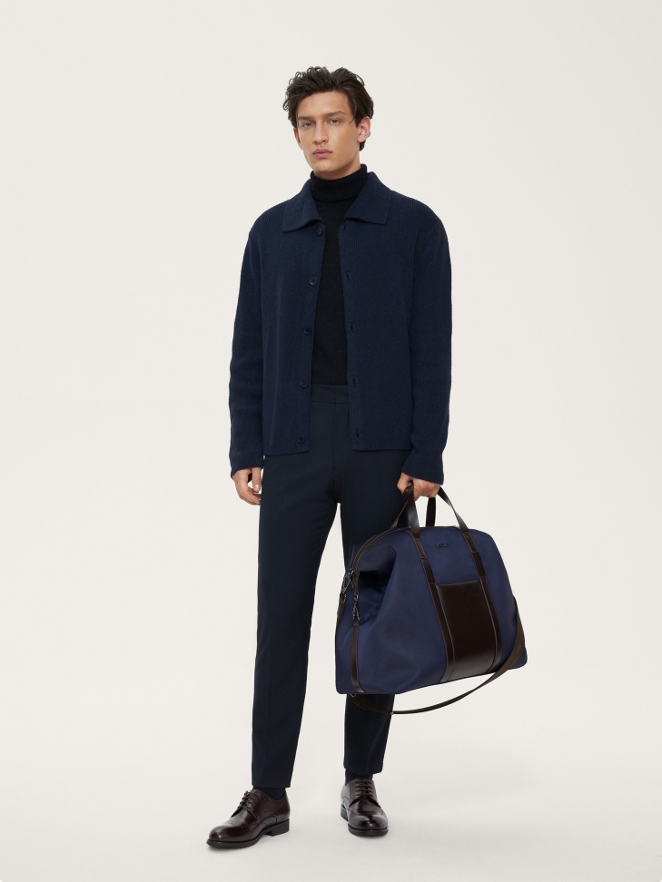 Brązowe półbuty męskie z eleganckim dziurkowanym wzorem