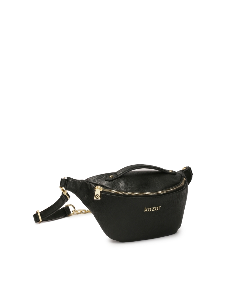 Skórzana nerka w czarnym kolorze ze otym okuciem