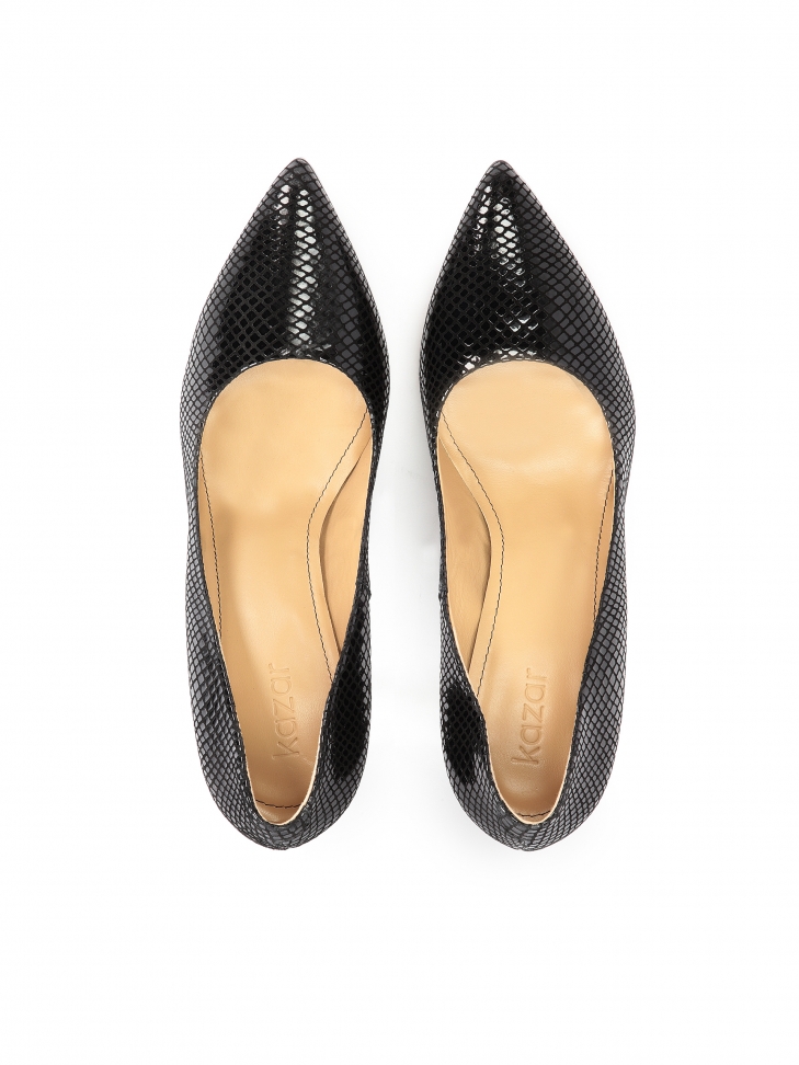 Klasyczne czarne szpilki z tłoczonej skóry