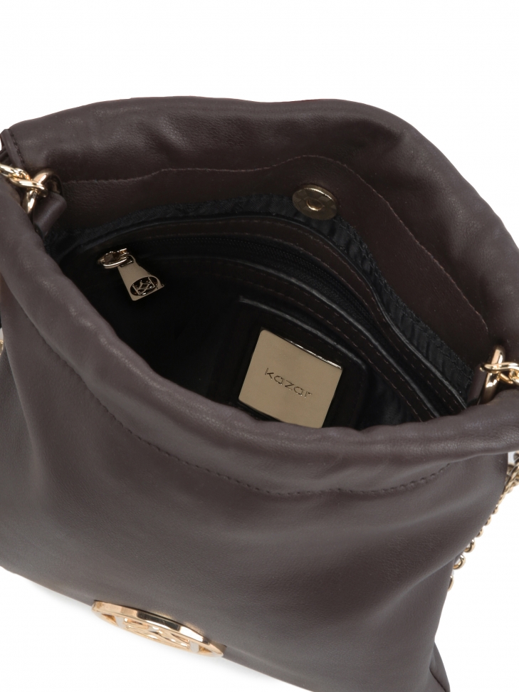 Mała skórzana torebka worek na łańcuszku