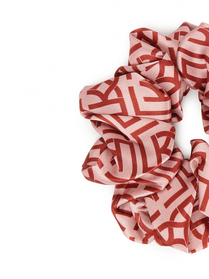 Eleganckie scrunchie do stylizacji włosów