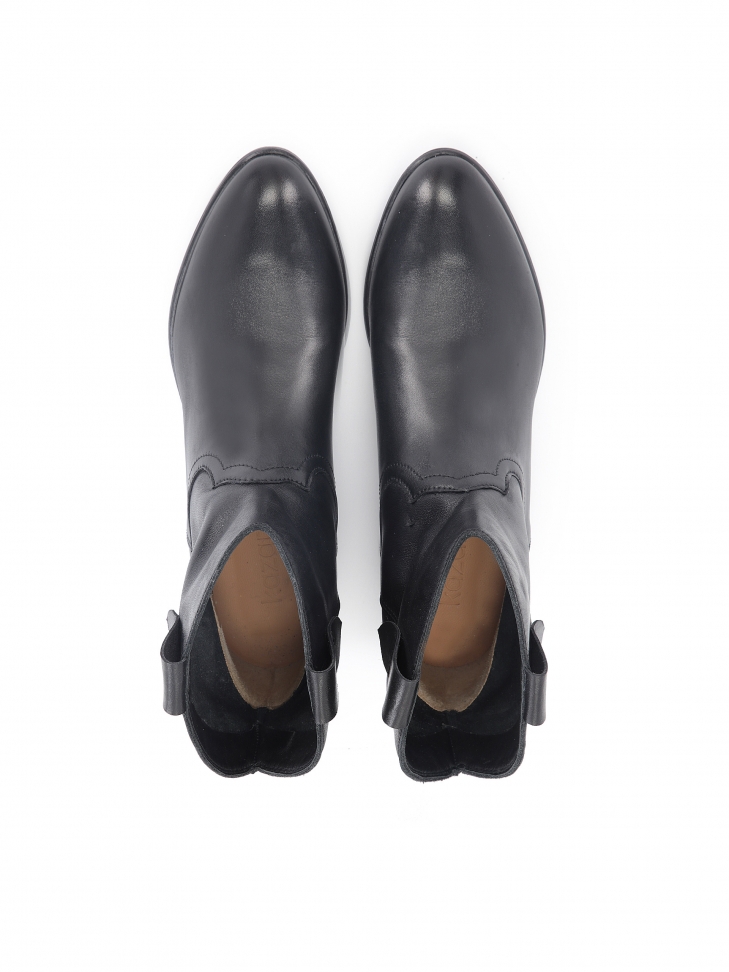 Czarne skórzane botki kowbojki na niskim obcasie