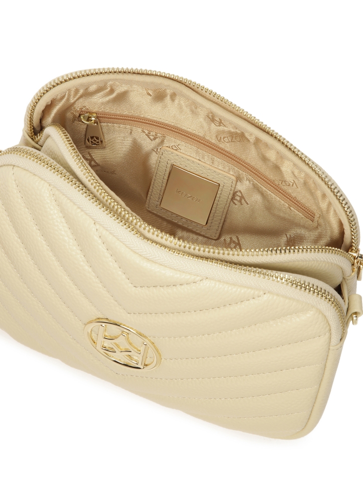 Kremowa torebka crossbody z dużym monogramem KAZAR