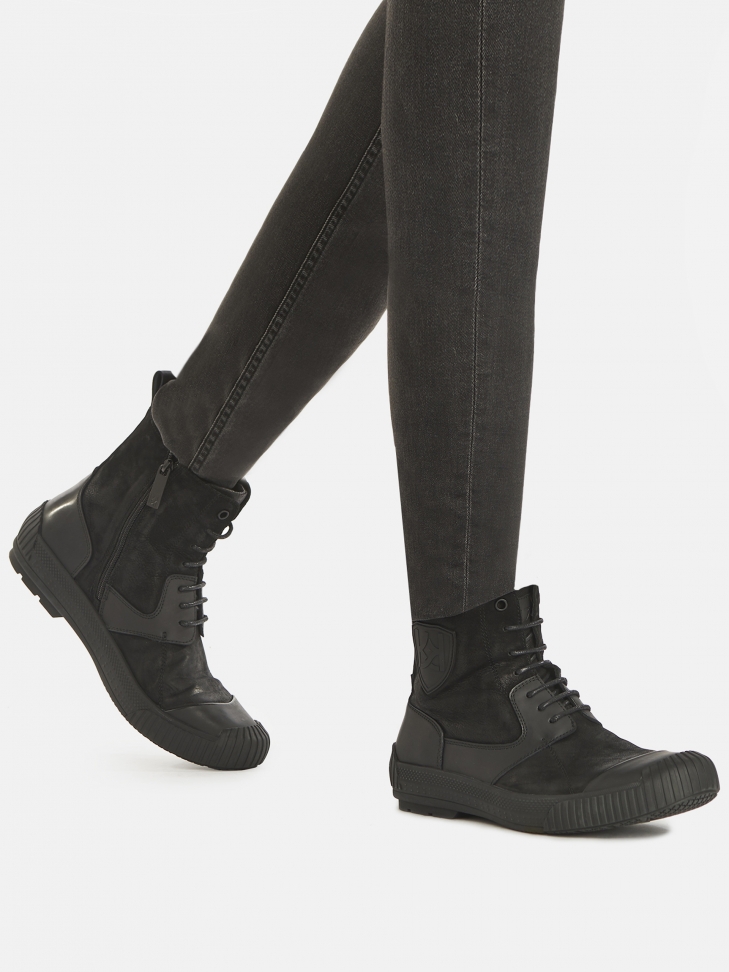 Czarne trzewiki męskie