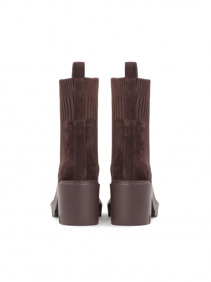 Brązowe botki damskie