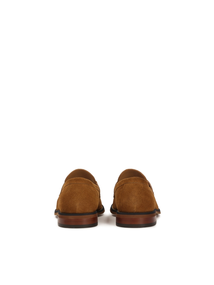 Brązowe zamszowe loafersy