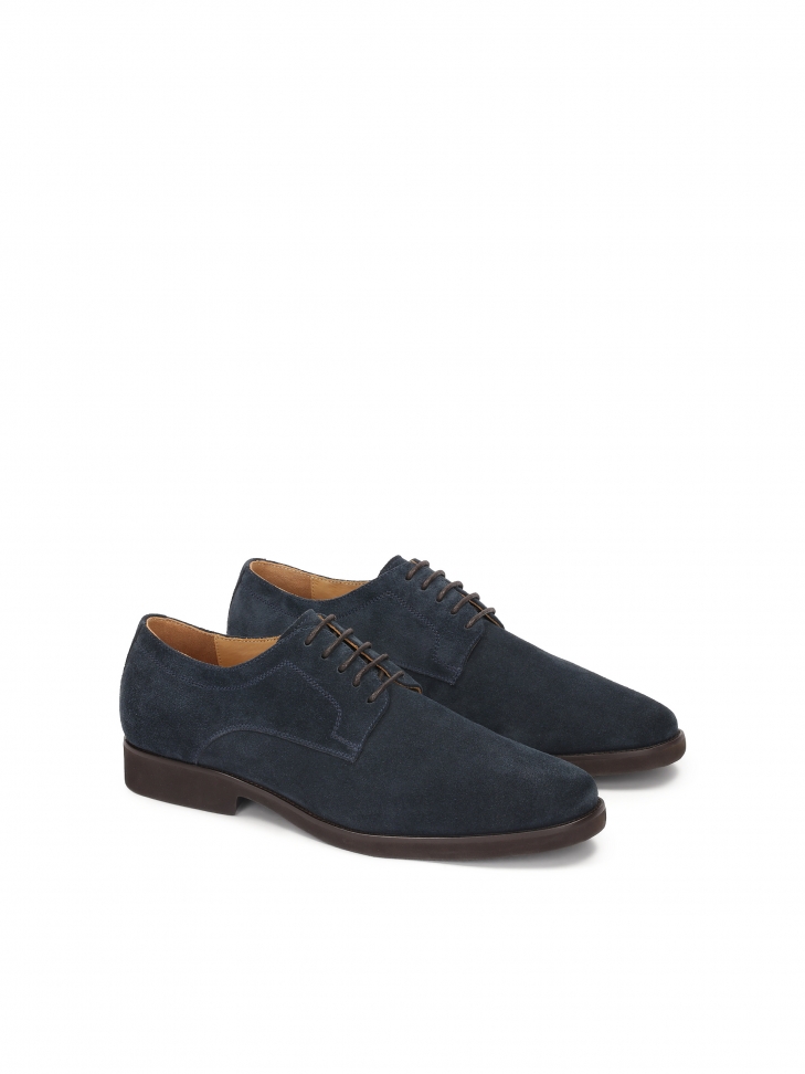 Granatowe półbuty z zamszu w minimalistycznym stylu