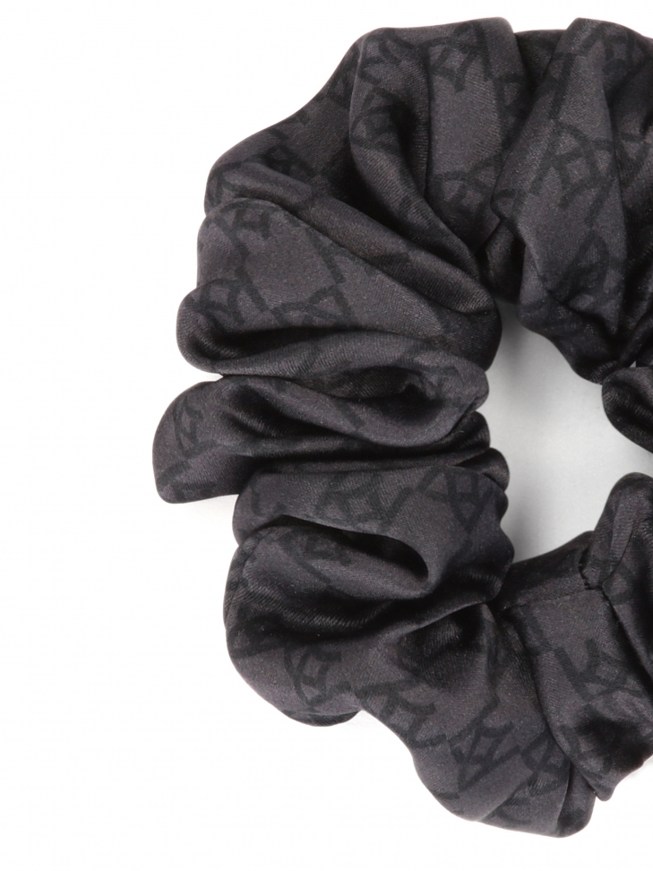 Satynowa czarna gumka do włosów