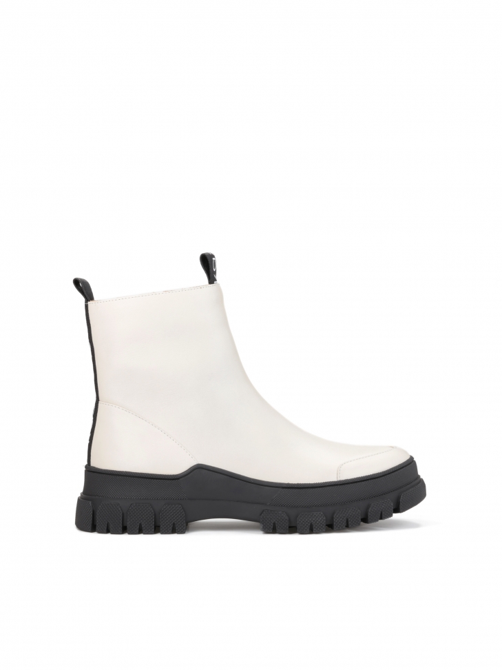 Biało-czarne trzewiki damskie