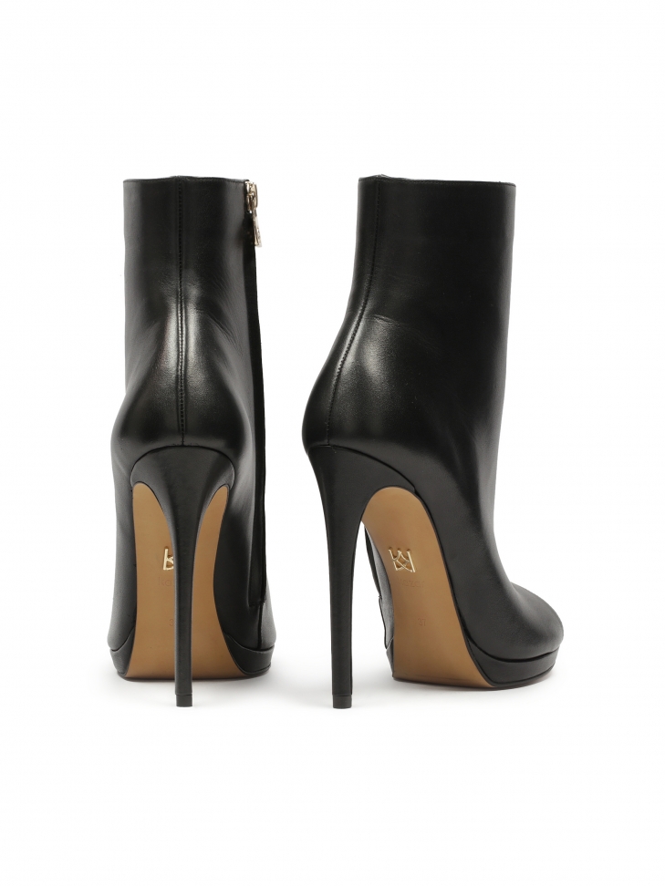 Czarne skórzane botki peep toe z suwakiem