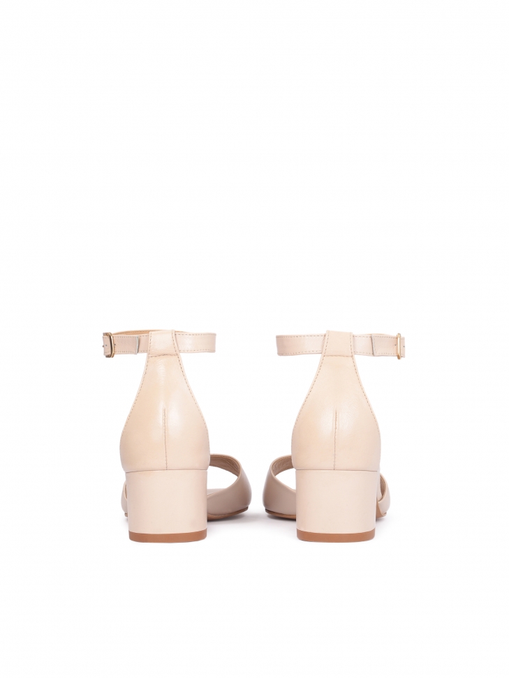 Beżowe sandały damskie na wygodnym obcasie