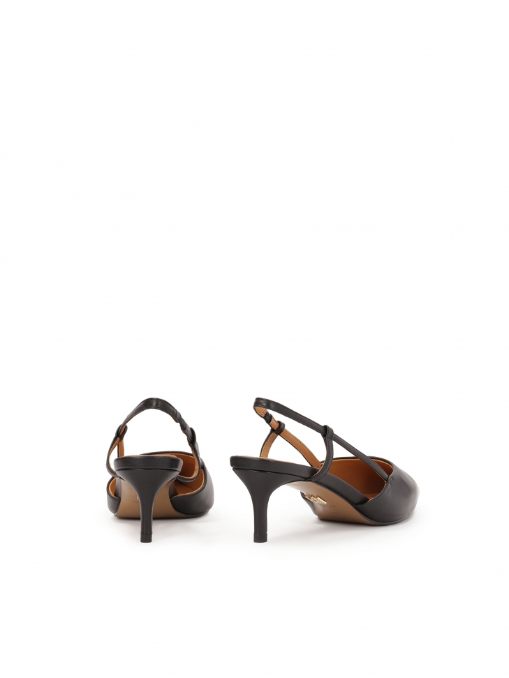 Czarne czółenka z wyciętą cholewką