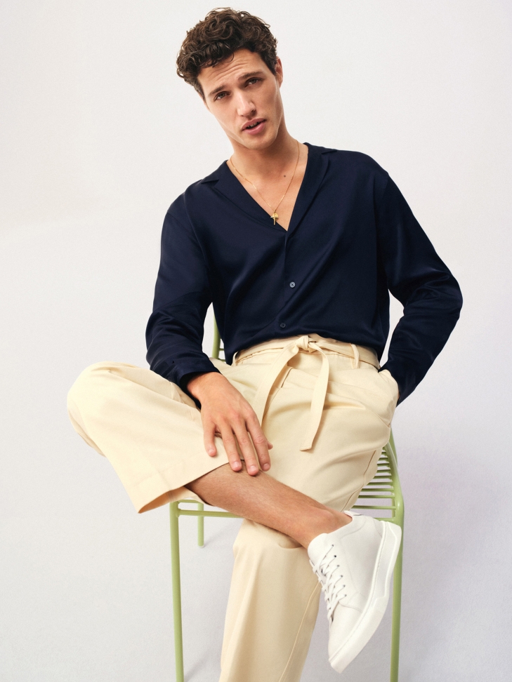 Minimalistyczne skórzane sneakersy męskie off-white