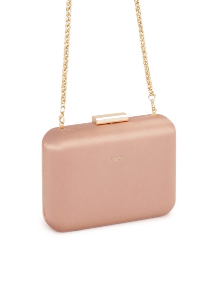 Wizytowa kopertówka do ręki z odpinanym łańcuszkiem