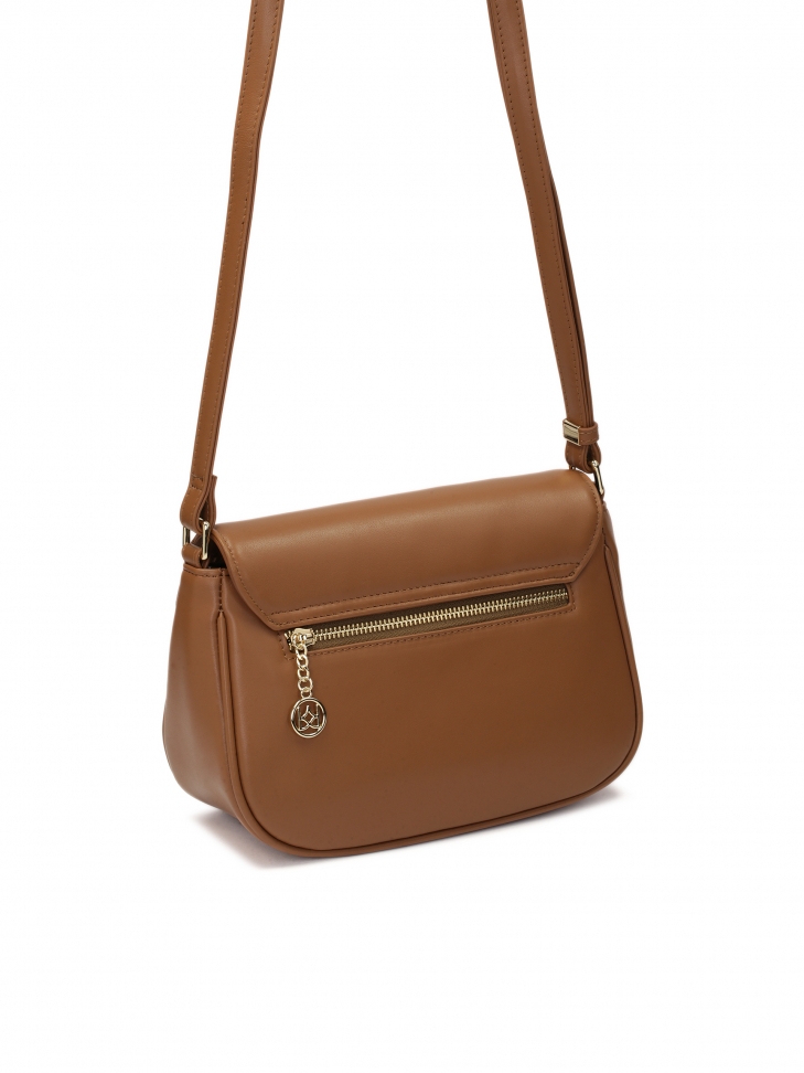 Brązowa skórzana torebka z kieszenią w klapie