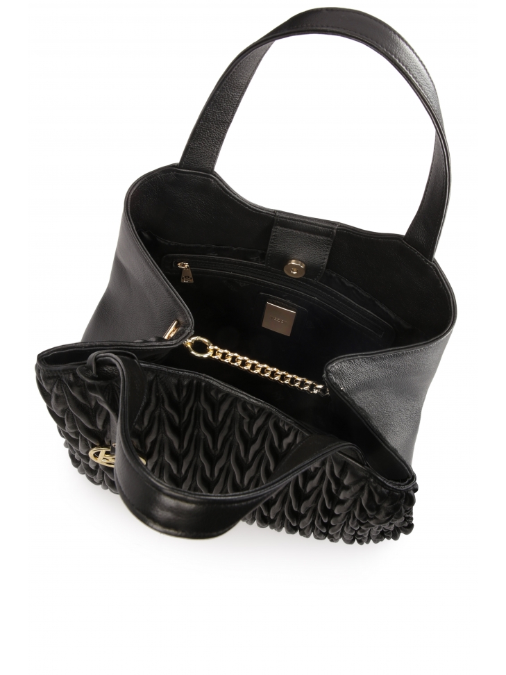 Szykowna torebka na ramię z pikowanym korpusem