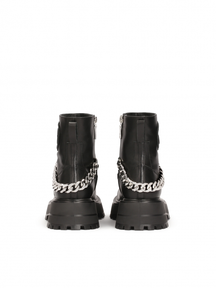 Skórzane czarne botki z suwakiem i łańcuchem