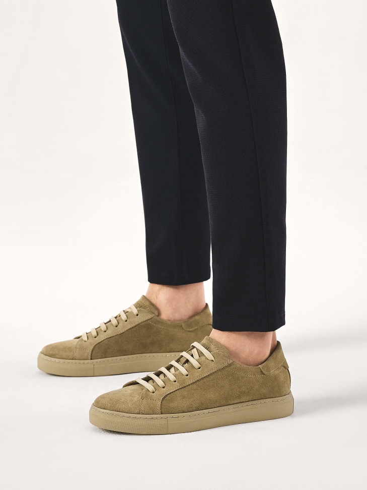 Beżowe sneakersy męskie w stylu casual